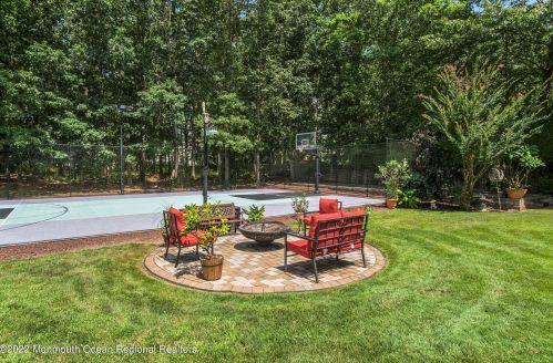 12 Tuscany Dr, Jackson Twp NJ 08527-3169 exterior