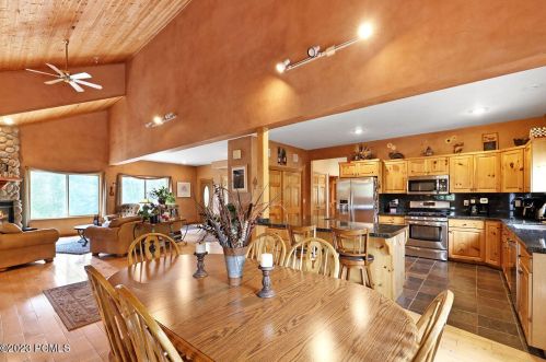 3600 Wagon Wheel Way, Park City UT 84098-5340 exterior