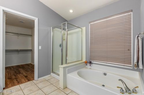 16025 18 Dr, Phoenix AZ 85045-1774 exterior