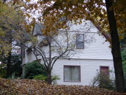 9 Grove Hill Ave, Newton, MA 02460-2301