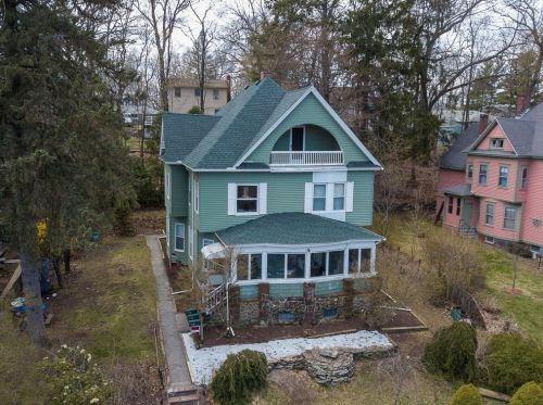 19 Circuit Ave, Worcester MA 01603-2150 exterior