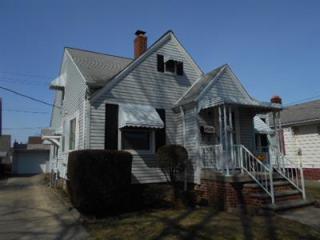 3682 116th St, Cleveland, OH 44105-2555
