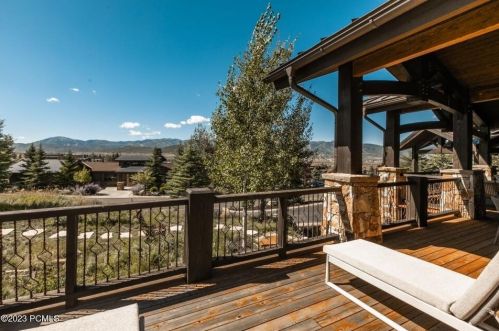 2727 Westview Trl, Park City UT 84098-6342 exterior