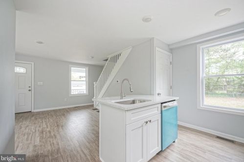 202 7th St, West Deptford NJ  08086-3125 exterior