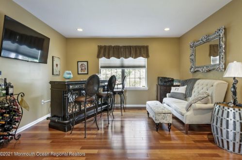 22 Palamino Dr, Jackson Twp NJ  08527-1382 exterior