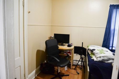 219 St, New Bedford MA 02740-4133 exterior