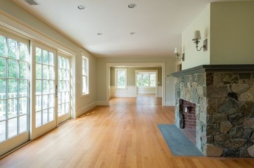 18 Ringbolt Rd, Hingham MA  02043-1413 exterior