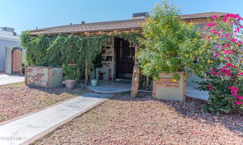2942 15th Ave, Phoenix, AZ 85015-6132