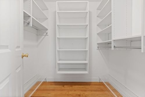 14 Wompatuck Rd, Hingham MA 02043-1100 exterior