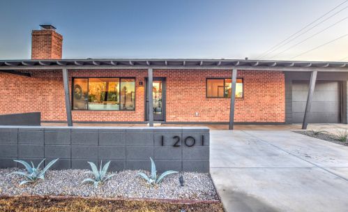 1201 Edgemont Ave, Phoenix AZ 85035-1809 exterior