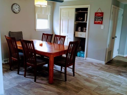 20 Doris St, Worcester MA 01606-1308 exterior