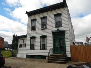 2107 3rd Ave, Watervliet, NY 12189-2112