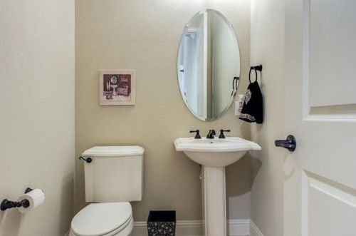 7205 Parkwood Blvd, Plano TX  75024-5815 exterior