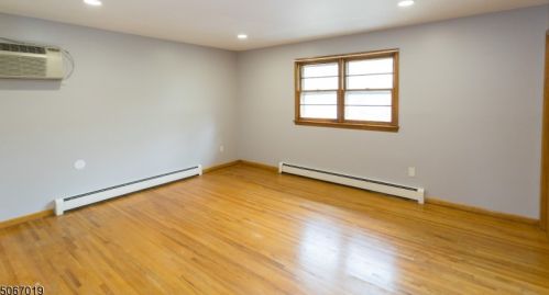 47 Jannarone St, Belleville NJ  07109-2340 exterior