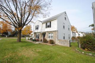 4864 Broad St, Columbus OH  43228-1602 exterior