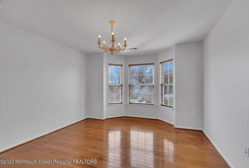 111 Picadilly Dr, Jackson Twp NJ  08527-1290 exterior