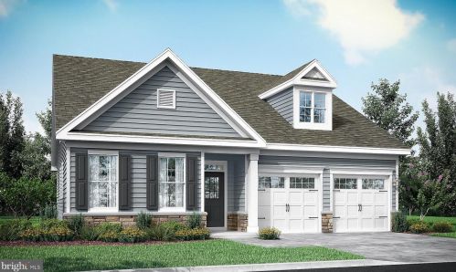 375 Hummingbird Ln, West Deptford, NJ 08096-5171