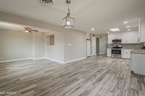 4007 El Caminito Dr, Phoenix AZ 85051-4623 exterior