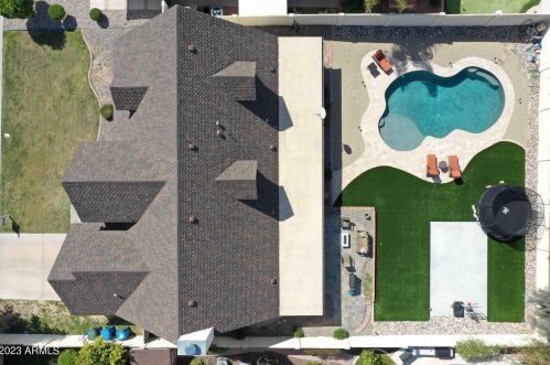 902 Claremont St, Phoenix AZ  85013-1360 exterior