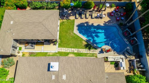 1715 Aurelius Ave, Phoenix AZ  85020-5507 exterior