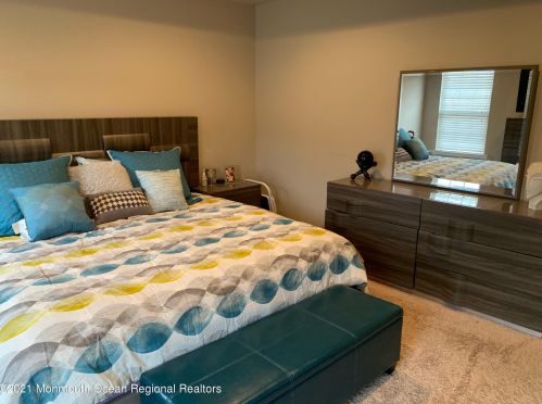 106 Brookfield Dr, Jackson Twp NJ 08527-4086 exterior