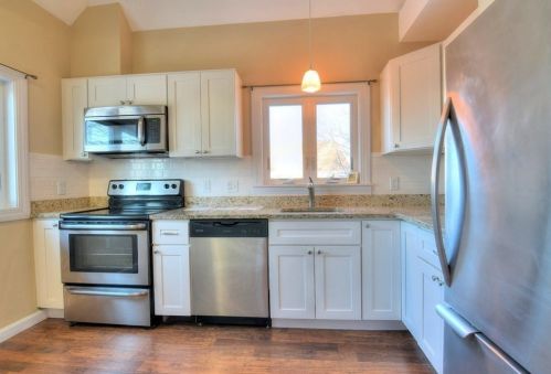 315 Highland Ave, Quincy MA 02170-3314 exterior