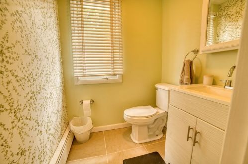 11 Madison Ave, Beverly MA 01915-3548 exterior