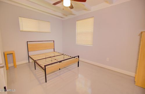 2205 Cambridge Ave, Phoenix AZ 85008-1027 exterior