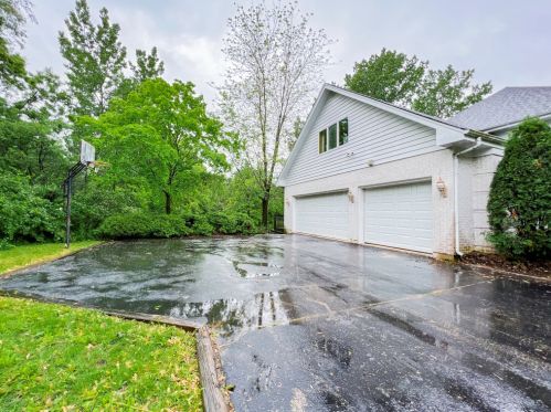 1240 131 Ct, Lemont IL exterior