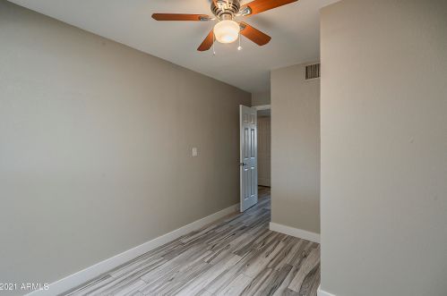 4007 El Caminito Dr, Phoenix AZ 85051-4623 exterior