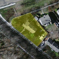 10 Spiers Rd, Newton MA 02459-3711 aerial view