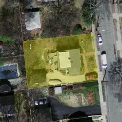 15 Owatonna St, Newton MA 02466-1410 aerial view