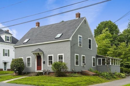 87 Gardner St, Groveland MA 01834-1141 exterior