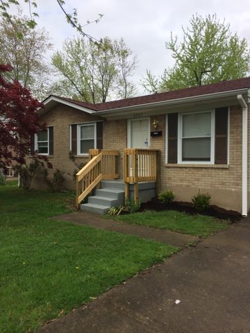 6509 Maravian Dr, Louisville, KY 40258-3131