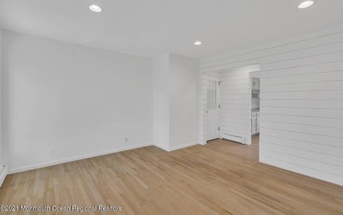 1120 Farmingdale Rd, Jackson Twp NJ  08527-1380 exterior