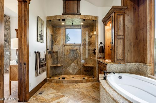 2366 Westview Trl, Park City UT 84098-6342 exterior