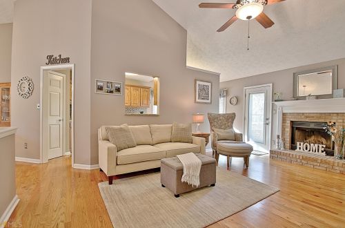 255 Hillandale Dr, Stockbridge GA 30281-3047 exterior