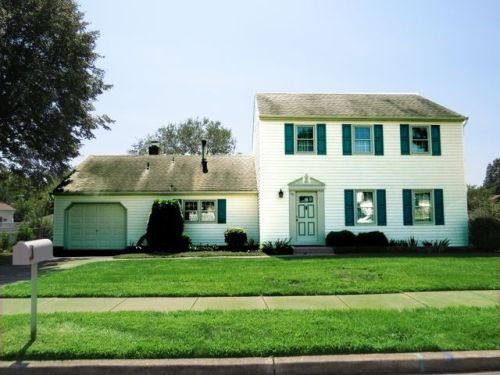 101 Saint Albans Ave, West Deptford, NJ 08096-4219