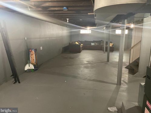 344 Beacon Ave, West Deptford NJ 08066-1210 exterior