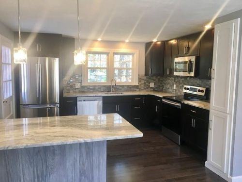 1 Catherine Dr, Peabody MA  01960-3309 exterior