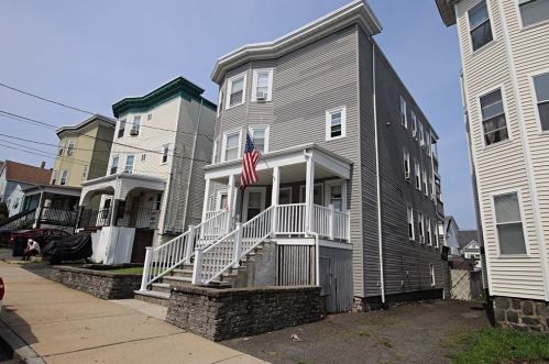 124 Vernal St, Everett MA 02149-2310 exterior