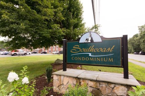 2110 Phillips Rd, New Bedford MA 02745-2115 exterior