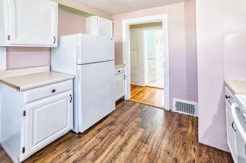 34 Lawn Ave, Quincy MA 02169-7336 exterior