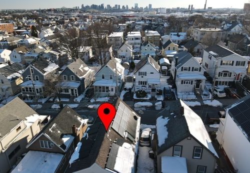 39 Villa Ave, Everett MA 02149-3820 exterior