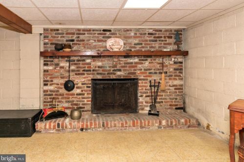 5 Cambridge Ave, Erial NJ 08081-1229 exterior