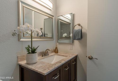 3808 Acoma Dr, Phoenix AZ 85032-4759 exterior