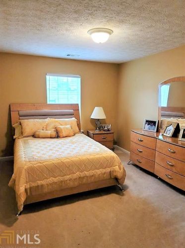 297 Sunderland Way, Stockbridge GA 30281-7956 exterior