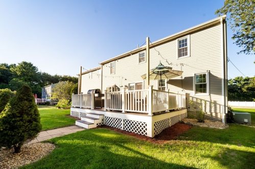 30 Frst Hl Dr, Taunton MA 02780-5146 exterior