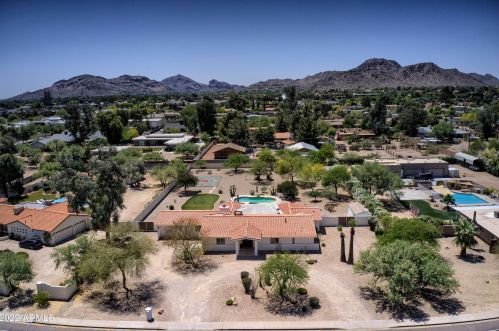 4637 Cholla St, Phoenix AZ 85029-3800 exterior