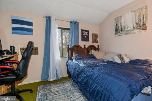 554 Elberne Ave, West Deptford NJ 08093-1715 exterior